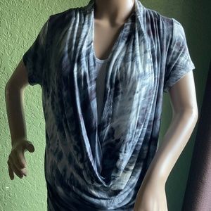 Romeo & Juliet Couture Gray Cowl Neck Tie Dye Top NWT Size Large